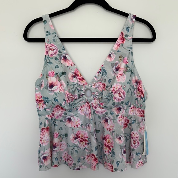 Cupshe NWT Floral V-Neck Women's Swim Top - Size 2X - Picture 1 of 5